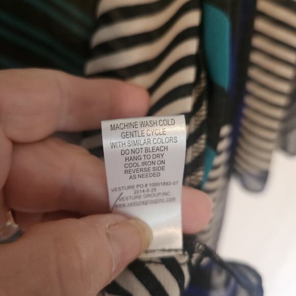 Chenault Large Sheer Open Cardigan Coverup Flowy Striped Asymmetrical Artsy 70s - Picture 7 of 7